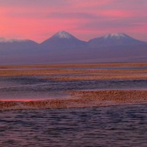 Laguna Chaxa with Volcanoes Licancabur and Juriques in the last daylight